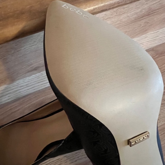 NWT - Bebe Heels - Picture 7 of 16